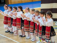 Красотата на българския фолклор оживя в годишния концерт „Нашето богатство“