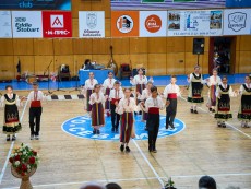 Красотата на българския фолклор оживя в годишния концерт „Нашето богатство“