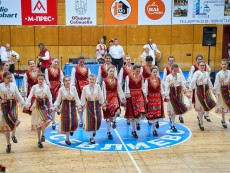 Красотата на българския фолклор оживя в годишния концерт „Нашето богатство“