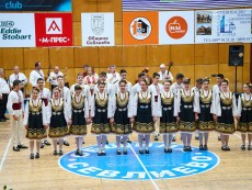 Красотата на българския фолклор оживя в годишния концерт „Нашето богатство“