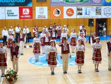 Красотата на българския фолклор оживя в годишния концерт „Нашето богатство“