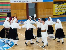 Десетото юбилейно издание на „Северняшки гайтани” утвърди за поредна година фолклорното танцово изкуство в Севлиево