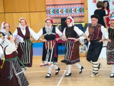 Десетото юбилейно издание на „Северняшки гайтани” утвърди за поредна година фолклорното танцово изкуство в Севлиево