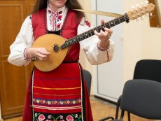 Китаристите на Цветан Радков концертираха в навечерието на Коледните празници