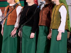 Урок по родолюбие с патриотичния концерт „За България” на Школата по народно пеене и оркестър „Севлиево”