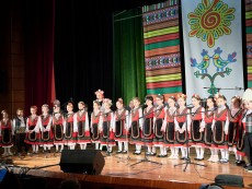 Урок по родолюбие с патриотичния концерт „За България” на Школата по народно пеене и оркестър „Севлиево”