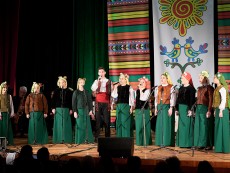 Урок по родолюбие с патриотичния концерт „За България” на Школата по народно пеене и оркестър „Севлиево”