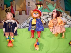 Премиерата на „Котаракът в чизми”: пълна зала, отлична режисура и актьорска игра, смях, аплодисменти