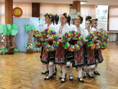 „Никой не е по-голям от хляба” – лятна седянка с обичаи, традиции и народни хора