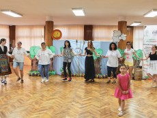 „Никой не е по-голям от хляба” – лятна седянка с обичаи, традиции и народни хора