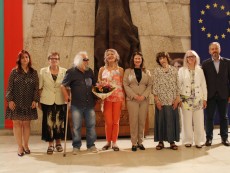 Ваня Георгиева – носителка на наградата за севлиевска поетеса в Националния литературен конкурс „Мара Белчева”
