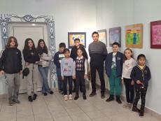 Реализъм и абстрактност в детските рисунки чрез „Нюанси с цвят на музика”