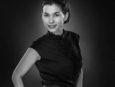 Преподавателят - актрисата Борислава Русева