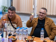 Вдъхновение в кадри, прожекция и среща с фоторепортера и фоторедактор Надежда Чипева – събитията през обектива на Фотографски срещи Севлиево 2024 – „ИСТОРИИ В КАДЪР...”