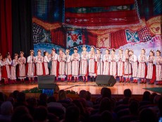 Коледна палитра с песни – благослов, концерт с послание от „Шарени цветенца”