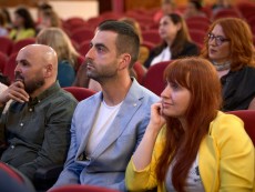 Красотата на словото и силата на кадъра – алманах „Бразди” и фото „алБУМЪТ”, книжните издания за 155 години Читалище