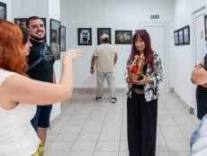 „Тук и Там“ – колекцията от мигове и гледки в изложба на фотографите, старт на сезона с нов заряд и международно признание