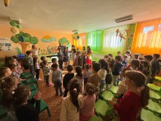 Разходка „От Севлиево до Венеция” с музикално-образователно пътешествие от деца за деца