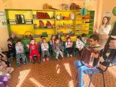 Разходка „От Севлиево до Венеция” с музикално-образователно пътешествие от деца за деца