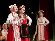 „Крайдунавска приказка“ – магия от гласове, родова памет и традиция