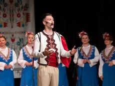 „Крайдунавска приказка“ – магия от гласове, родова памет и традиция