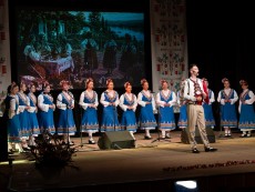 „Крайдунавска приказка“ – магия от гласове, родова памет и традиция