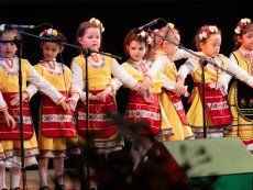 „Крайдунавска приказка“ – магия от гласове, родова памет и традиция