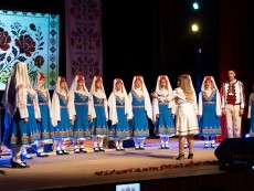 „Крайдунавска приказка“ – магия от гласове, родова памет и традиция