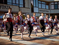 График за родителски срещи на Школа по народни танци, ДФА и ФА 'Развитие'