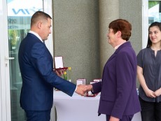 Наградиха читалищни деятели и дарители за заслуги и принос