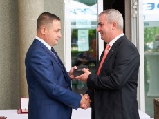 Наградиха читалищни деятели и дарители за заслуги и принос